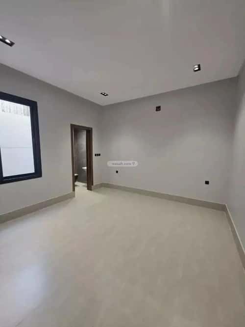 Floor 164.88 SQM with 5 Bedrooms West Al-Oraija, West Riyadh, Riyadh
