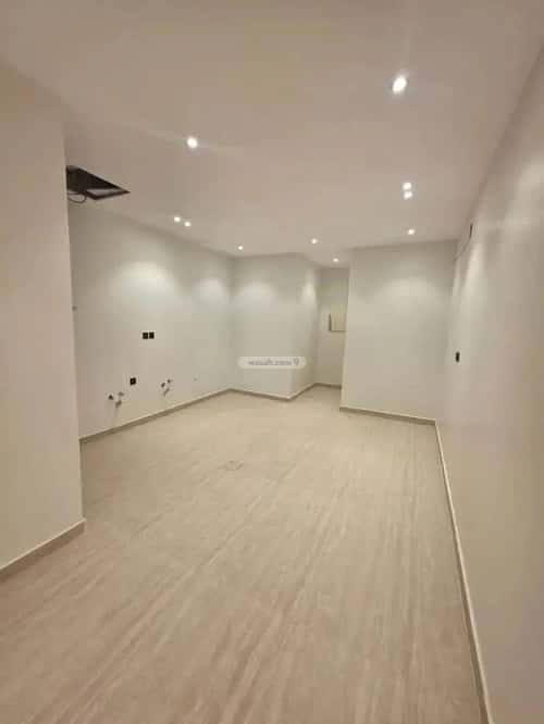 Floor 249 SQM with 5 bedrooms العوالي، غرب الرياض، الرياض