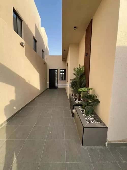 Floor 196.08 SQM with 5 Bedrooms Al-Hazm, West Riyadh, Riyadh