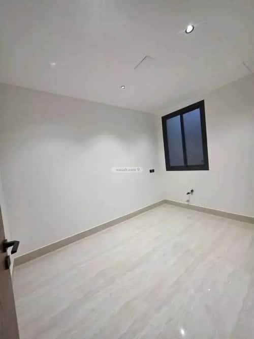 Building 174.15 SQM Facing North Al Bayan, East Riyadh, Riyadh