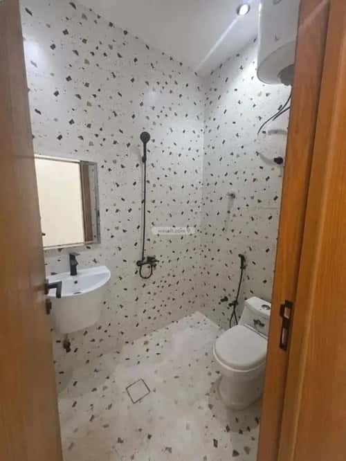 فيلا 262.5 متر مربع غربية على شارع 20م عكاظ، جنوب الرياض، الرياض