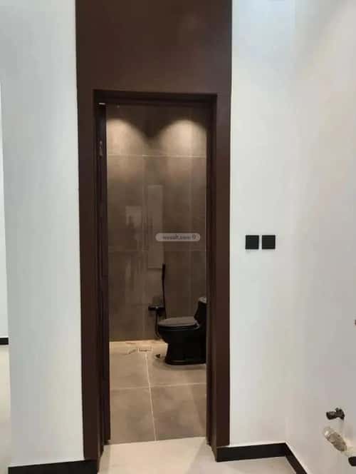 Floor 183 SQM with 5 bedrooms الحزم، غرب الرياض، الرياض