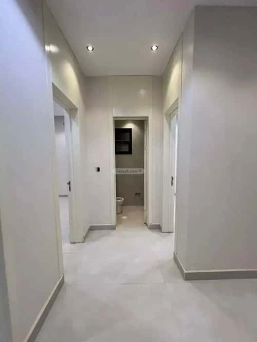 4 bedroom floor in Tuwaiq