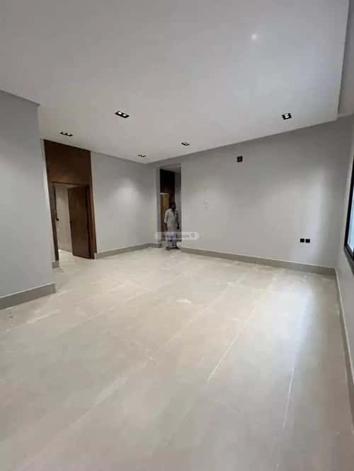 Floor 174 SQM with 5 Bedrooms West Al-Oraija, West Riyadh, Riyadh