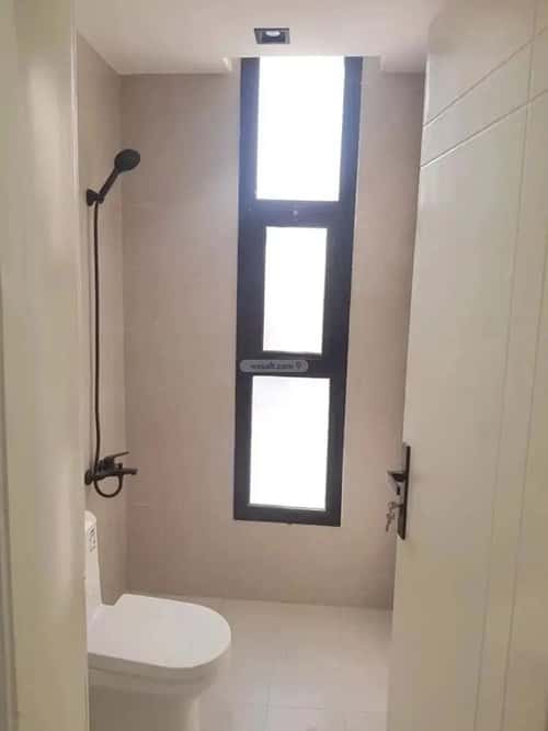 شقة ب 5 غرف الحزم، غرب الرياض، الرياض