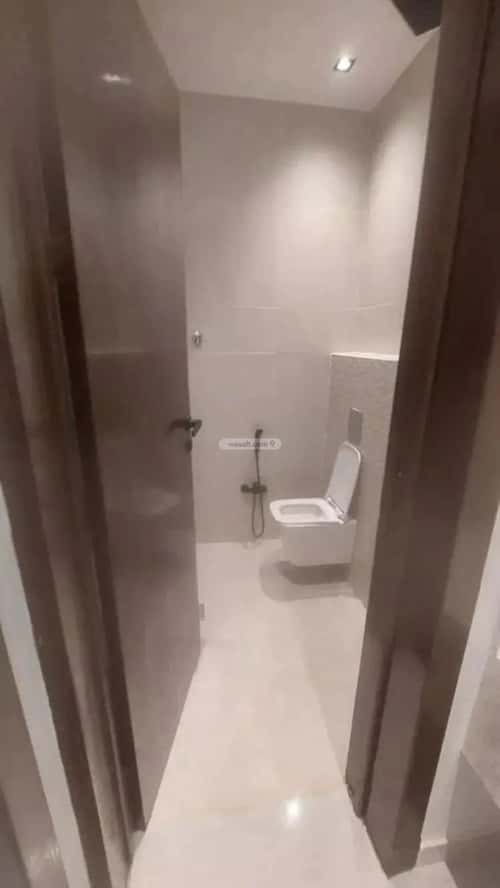 Building 174.15 SQM Facing North Al Bayan, East Riyadh, Riyadh