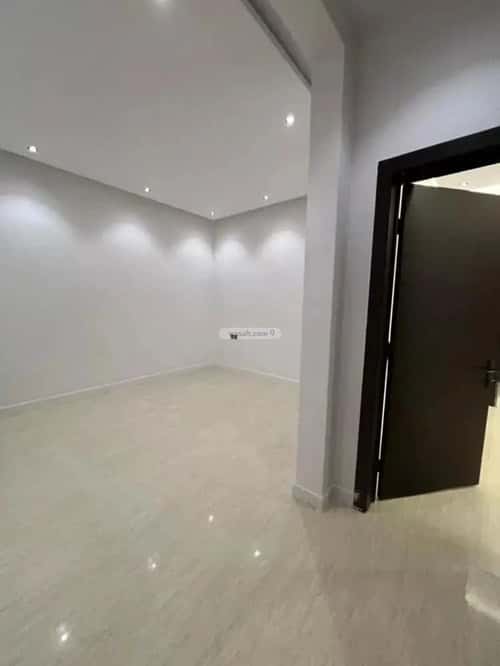 فيلا 6 غرف في طويق