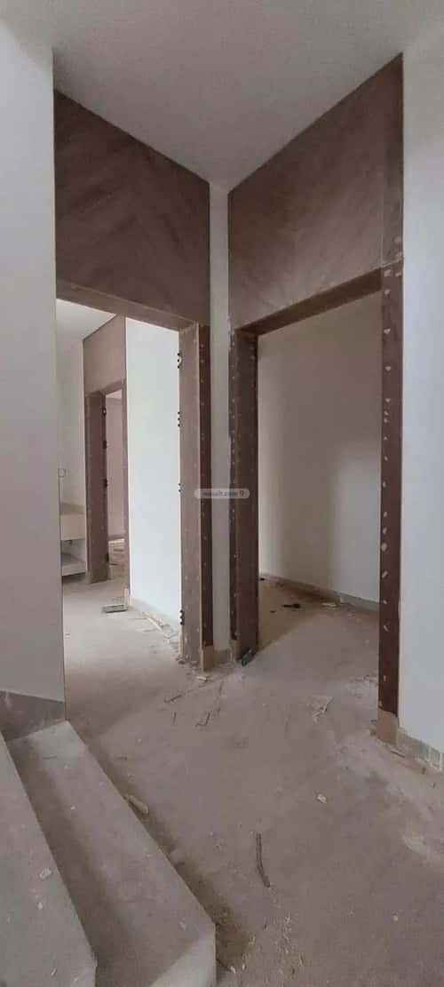 فيلا 200 متر مربع شرقية على شارع 18م العريجاء الغربي، غرب الرياض، الرياض