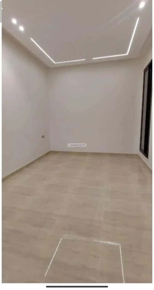 Floor 186 SQM with 5 bedrooms العريجاء الغربي، غرب الرياض، الرياض