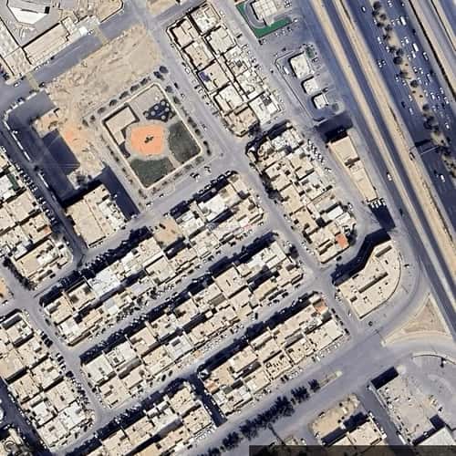 Floor 186 SQM with 5 Bedrooms West Al-Oraija, West Riyadh, Riyadh