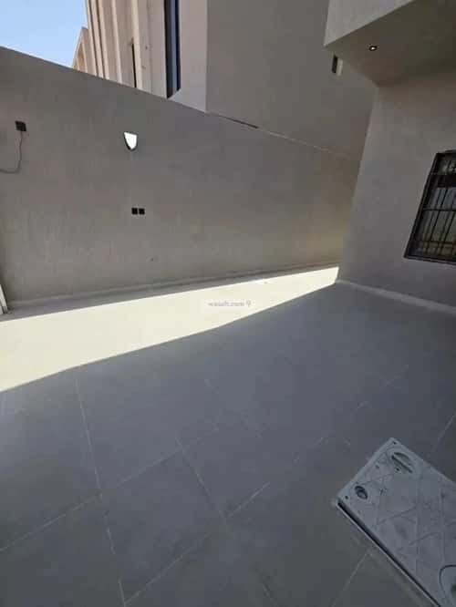 Floor 270.46 SQM with 5 Bedrooms Bader, South Riyadh, Riyadh