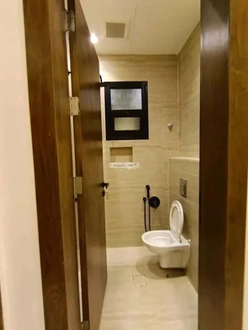 Floor 249 SQM with 6 Bedrooms Al-Awaly, West Riyadh, Riyadh