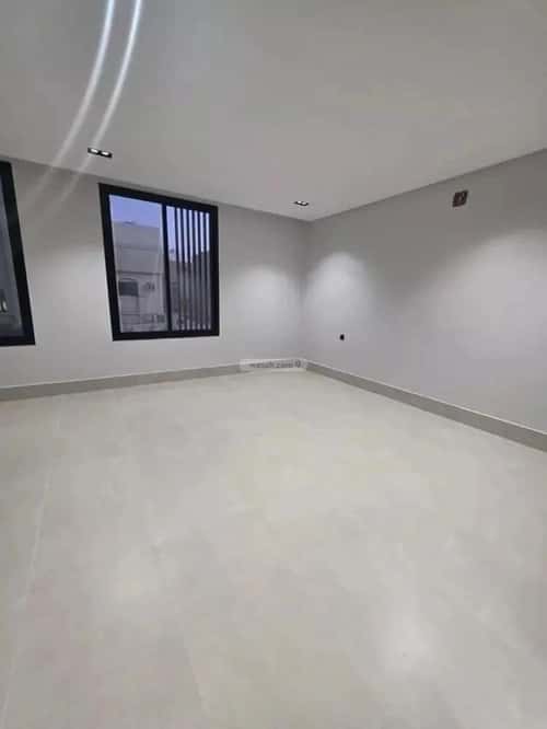 فيلا 200 متر مربع شرقية على شارع 20م العريجاء الغربي، غرب الرياض، الرياض