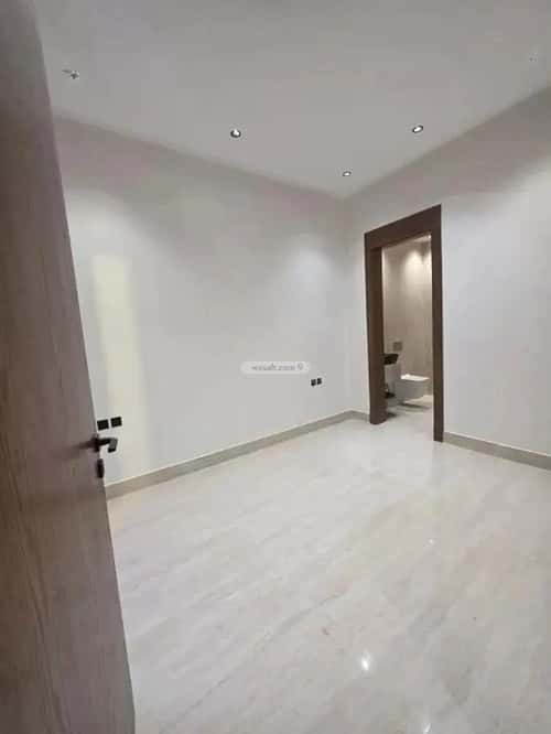 Apartment with 4 Bedrooms Al-Awaly, West Riyadh, Riyadh