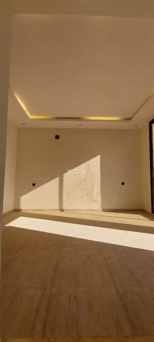 فيلا 6 غرف في عكاظ