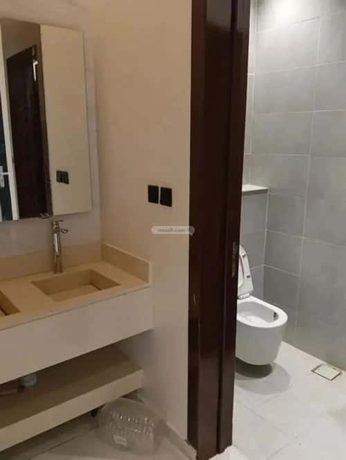 5 bedroom floor in Al Rimal