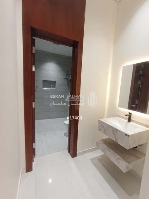 Floor 218.21 SQM with 5 Bedrooms Al-Janadriyah, East Riyadh, Riyadh