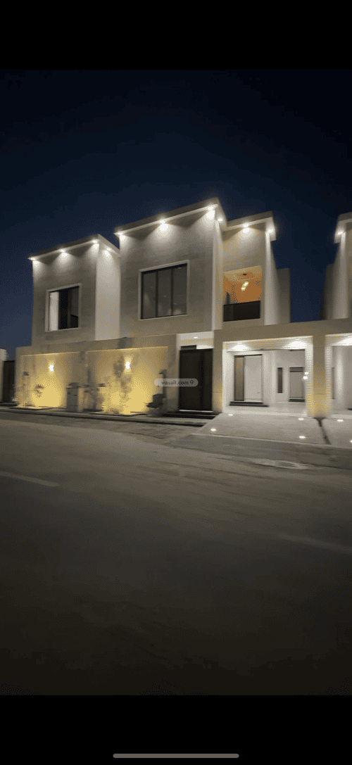 فيلا 472.23 متر مربع شمالية على شارع 18م الشعلة، الدمام