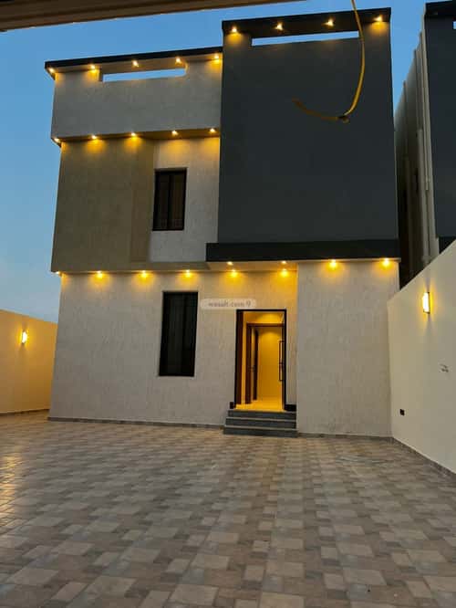 Villa 341.8 SQM Facing South on 20m Width Street The Peace, Samith