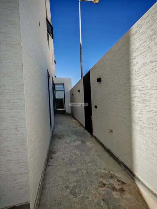 دور 167.04 متر مربع ب 5 غرف اليرموك، شرق الرياض، الرياض