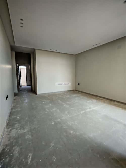 Floor 167 SQM with 5 bedrooms اليرموك، شرق الرياض، الرياض