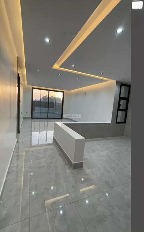 Apartment with 6 Bedrooms Al Jawhrah, Aldammam