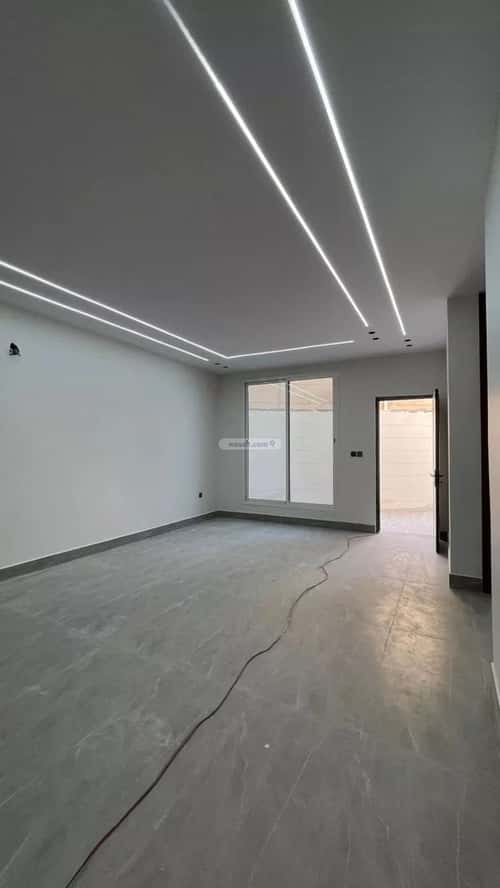 شقة ب 7 غرف ضاحية الملك فهد، الدمام