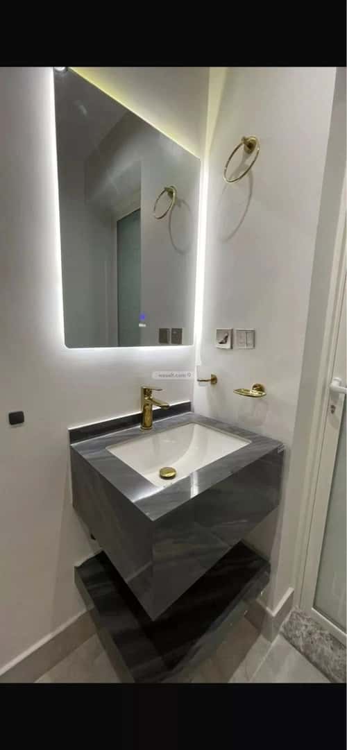 شقة ب 6 غرف الجوهرة، الدمام