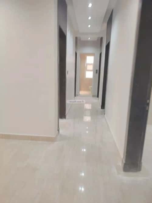 Apartment with 6 Bedrooms Al Noor, Aldammam