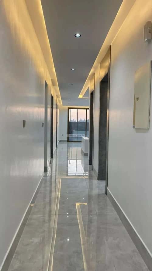 Apartment with 4 Bedrooms Al Jawhrah, Aldammam