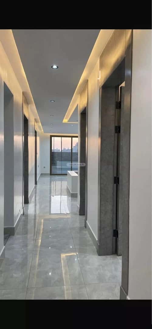 Apartment with 4 Bedrooms Al Jawhrah, Aldammam