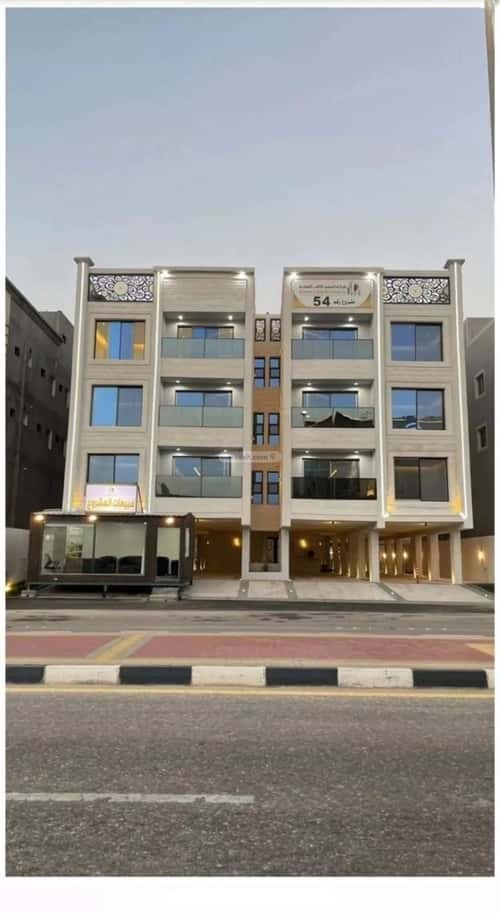 Apartment with 4 bedrooms الجوهرة، الدمام
