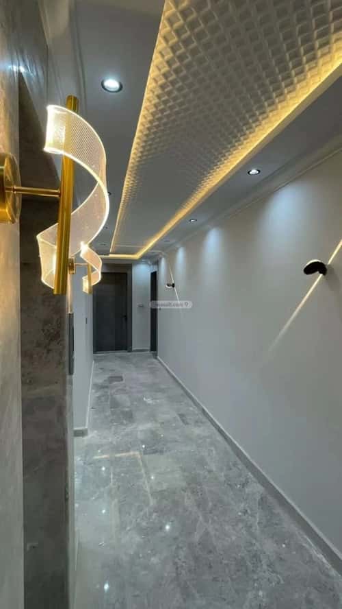 Apartment with 4 Bedrooms Al Jawhrah, Aldammam