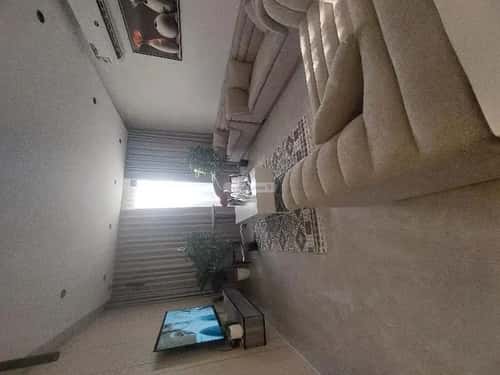 Apartment with 4 Bedrooms Al Jawhrah, Aldammam