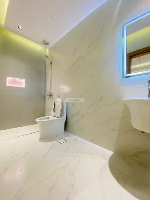 شقة ب 5 غرف الروضة، شمال جدة، جدة