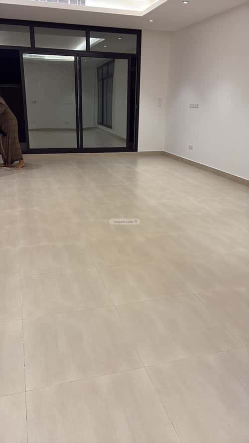 4 bedroom floor in Al Rahmaniyyah