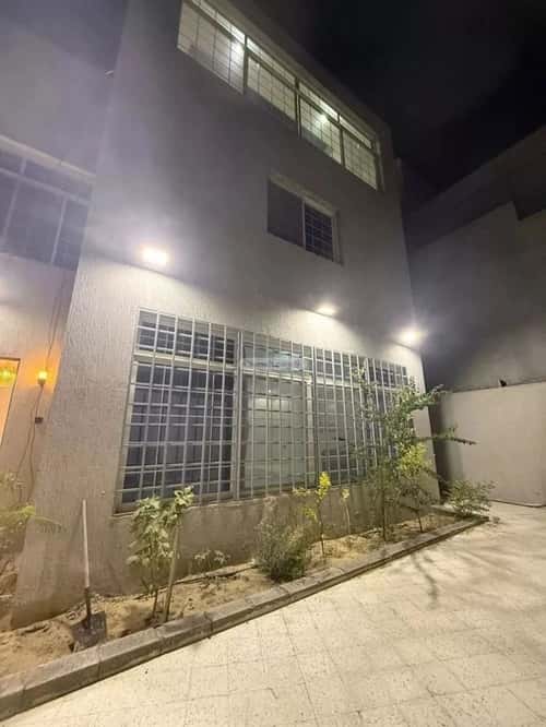 Villa 364.78 SQM Facing South on 15m Width Street Al-Hada, Alttayif