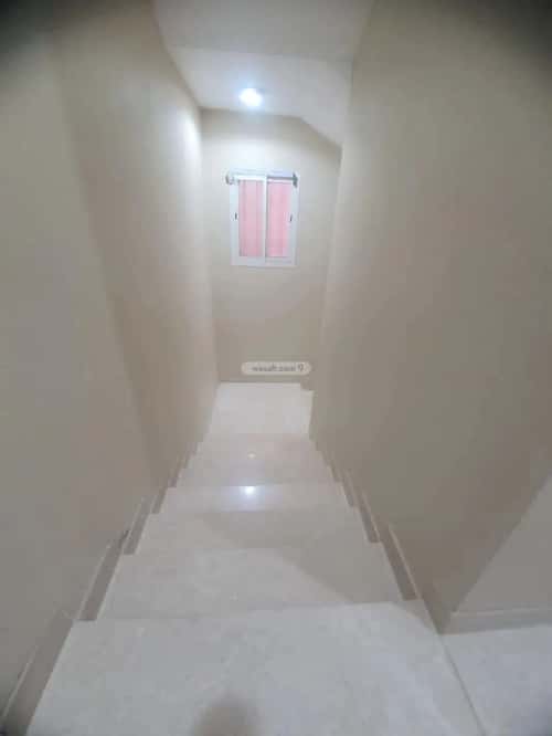 عمارة 700 متر مربع واجهة جنوبية الغدير، أبها