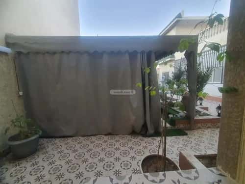 Building 700 SQM Facing South Al Ghadeer, Abha