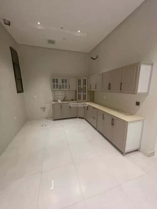 Apartment with 4 Bedrooms Al-Arid, North Riyadh, Riyadh