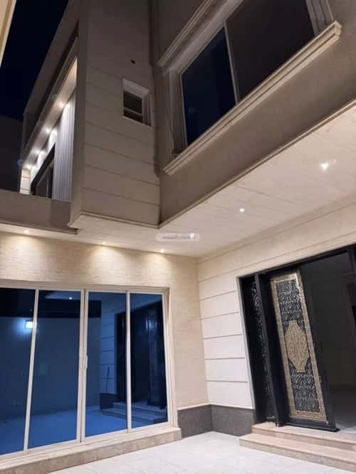 Villa 348 SQM Facing South with 8 Bedrooms Ar-Rimal, East Riyadh, Riyadh