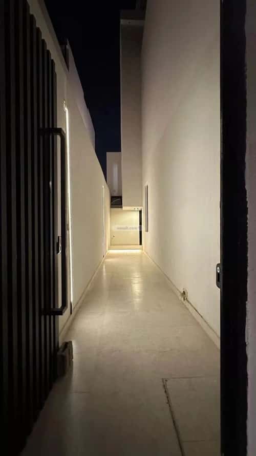 Floor 140.2 SQM with 4 Bedrooms Ar-Rimal, East Riyadh, Riyadh