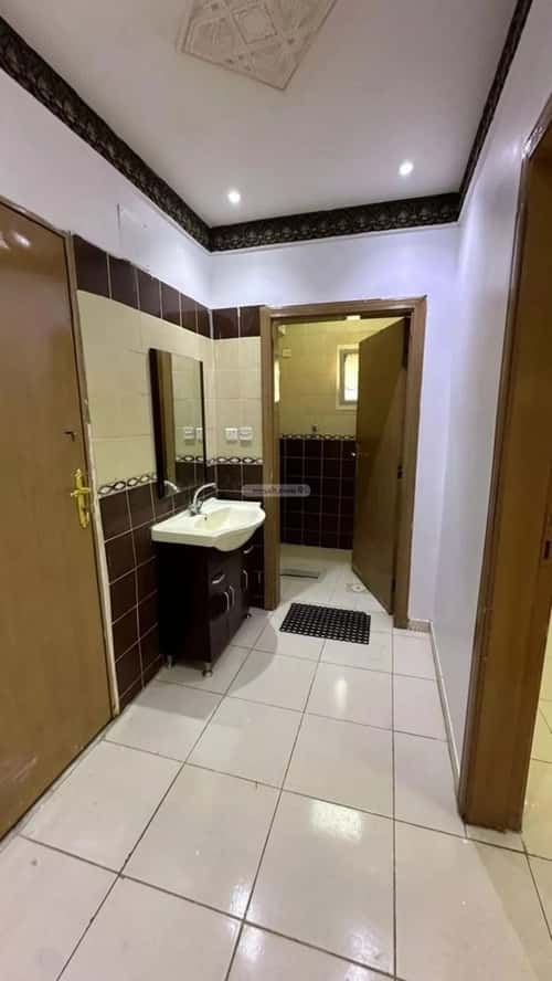 Apartment with 3 Bedrooms Qurtubah, East Riyadh, Riyadh