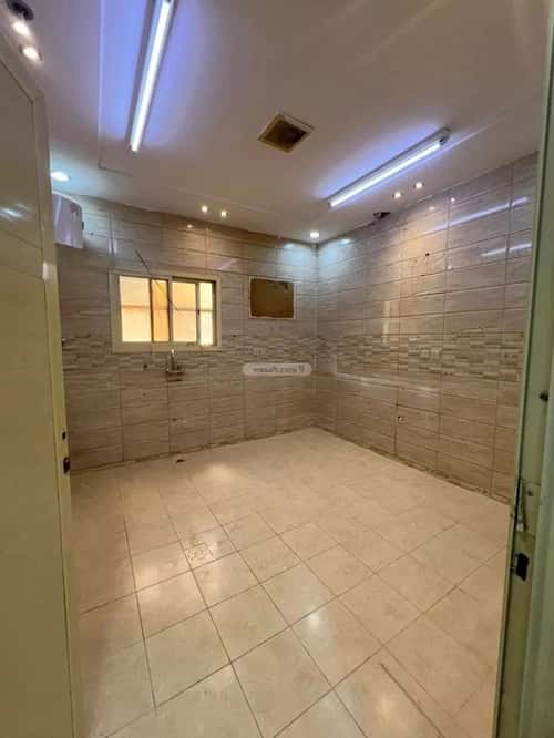 Floor 121 SQM with 5 bedrooms المونسية، شرق الرياض، الرياض