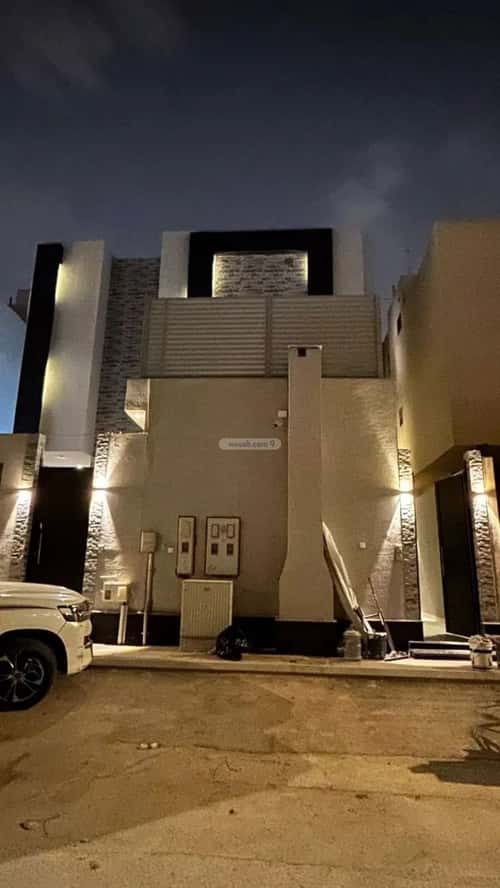 Floor 300 SQM with 5 Bedrooms Al-Muanisiyah, East Riyadh, Riyadh