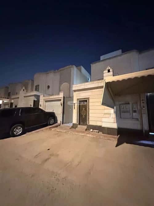 Floor 337.5 SQM with 5 Bedrooms Ar-Rimal, East Riyadh, Riyadh