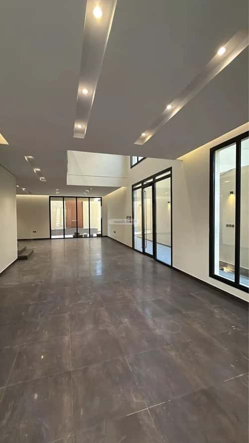 فيلا 364 متر مربع جنوبية على شارع 15م العارض، شمال الرياض، الرياض