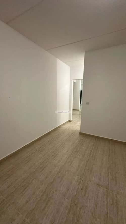 فيلا 250 متر مربع واجهة غربية ب 7 غرف مطار الملك خالد الدولي، شمال الرياض، الرياض