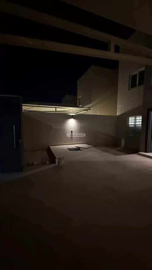 فيلا 250 متر مربع واجهة غربية ب 7 غرف مطار الملك خالد الدولي، شمال الرياض، الرياض