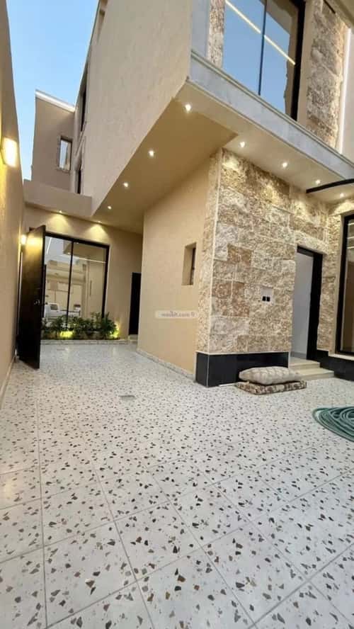 6 bedroom villa in Al Awali